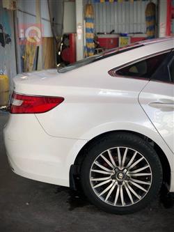 هیوندای ازێرا